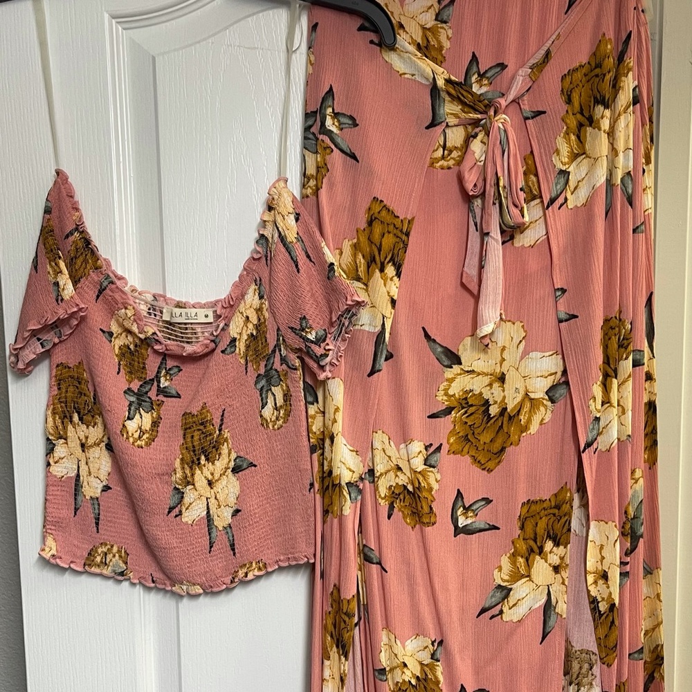 Illa Illa Floral Skirt Set